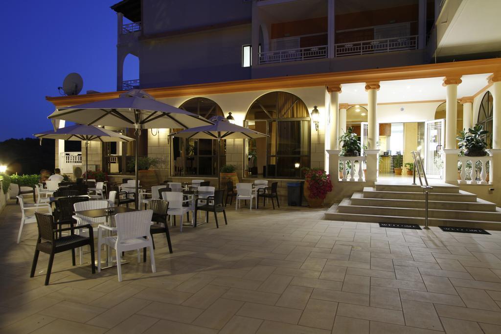 Jason Hotel Ipsos Exteriér fotografie