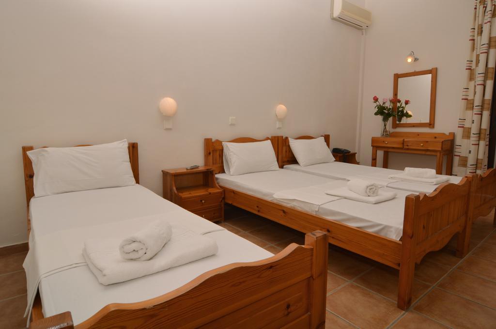 Jason Hotel Ipsos Pokoj fotografie