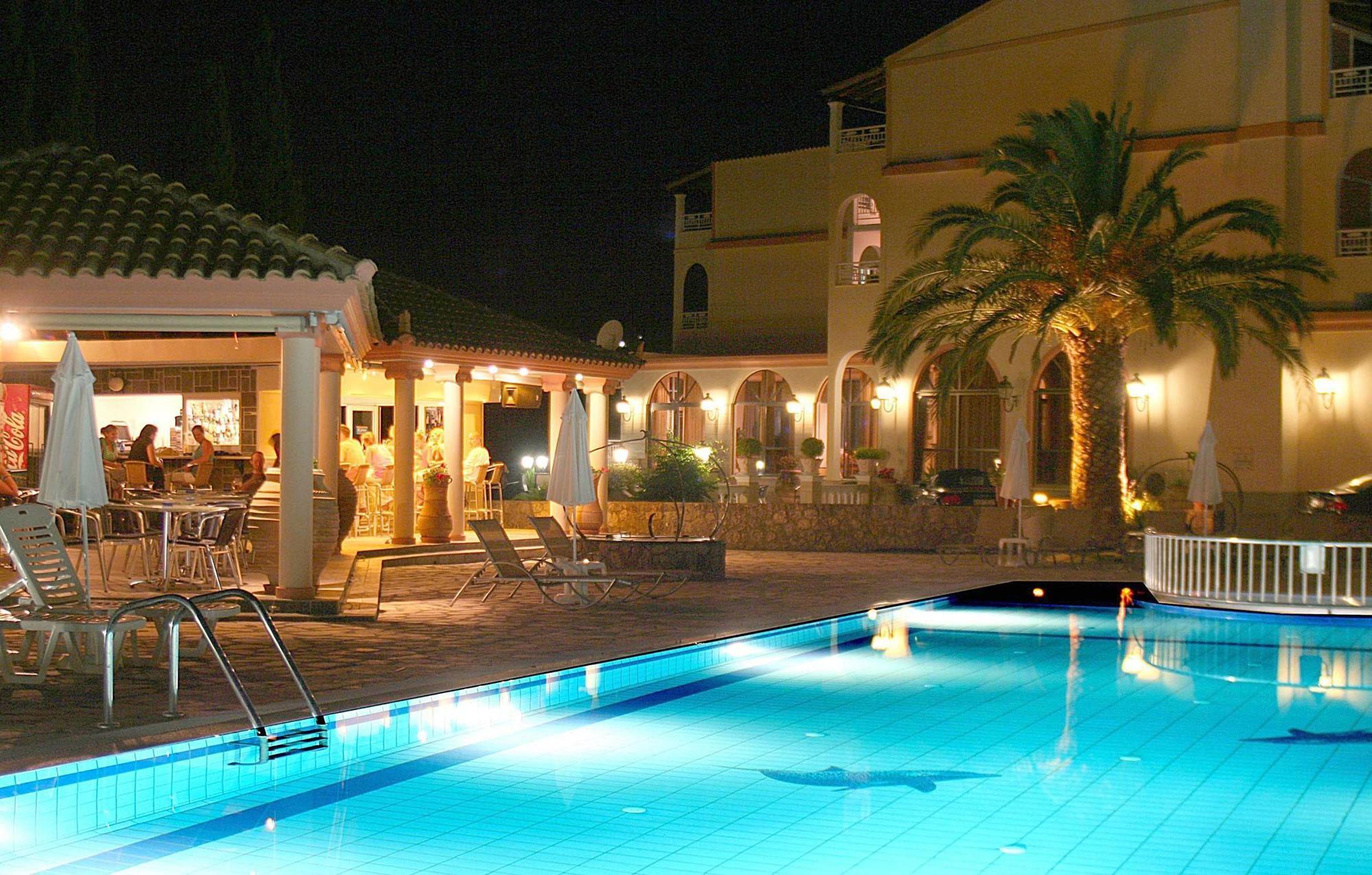 Jason Hotel Ipsos Exteriér fotografie